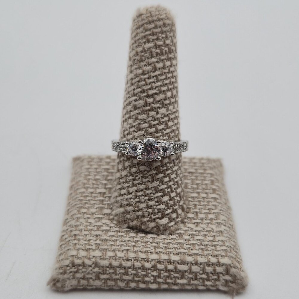 Size 9 Sterling Silver Bright Fancy Cubic Zirconia Ring A4005
